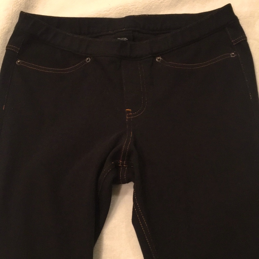 HUE black jeggings denim leggings S